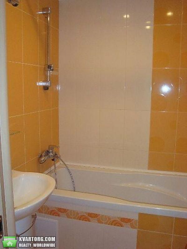 Rent out 2-room apartment. Киев,  Шелковичная — photo 9