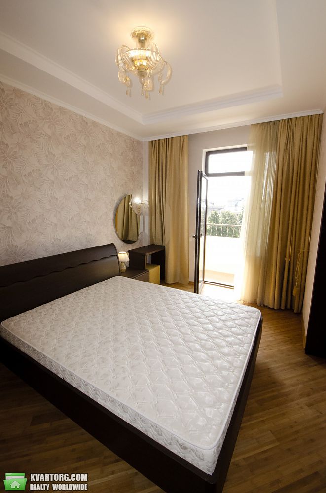 Sell 2-room apartment. Харьков, Свободы ул. — photo 4