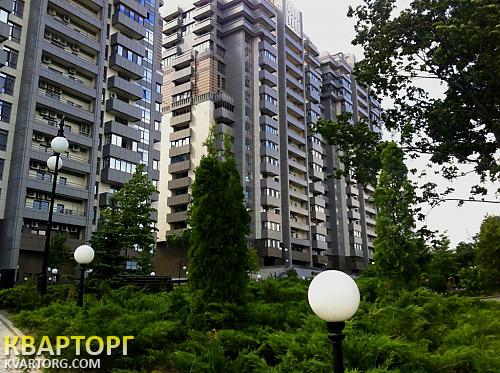 Sell 3-room apartment. Киев,  Драгомирова — photo 1