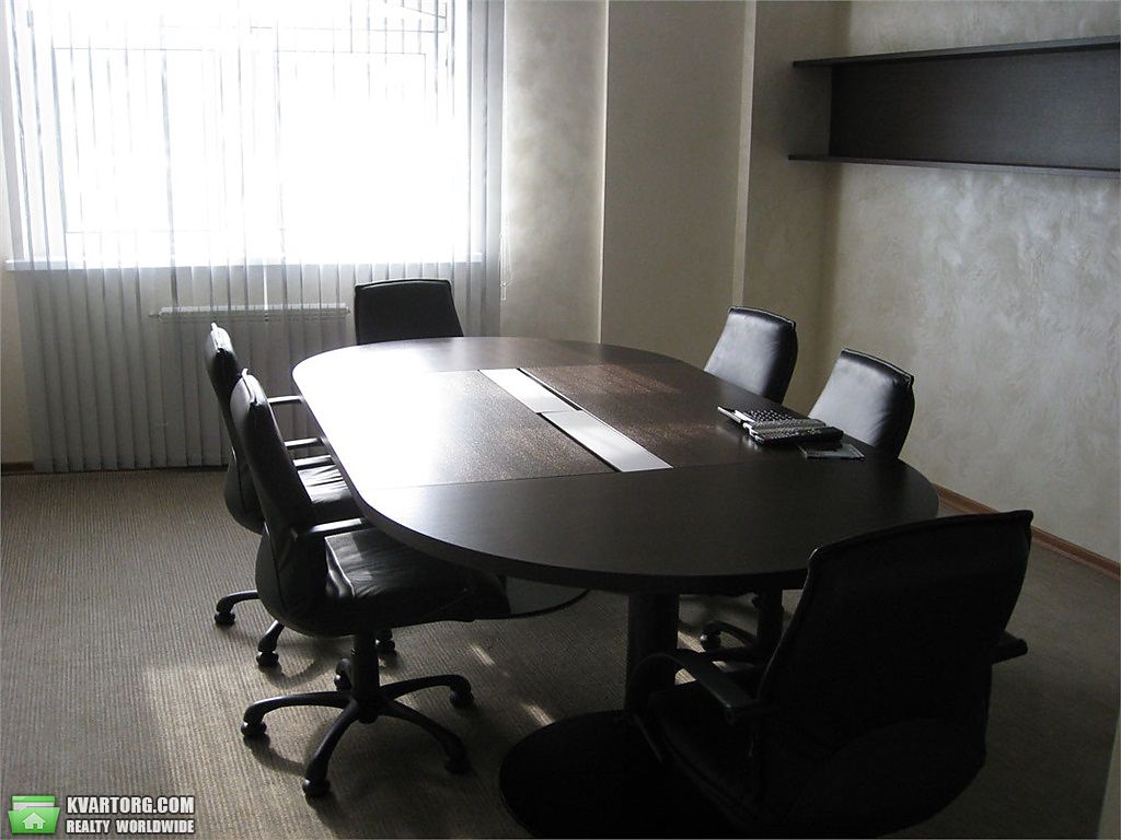 Rent out office. Киев, ул.Раисы Окипной — photo 7