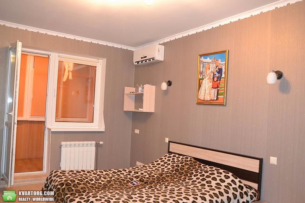 Sell 2-room apartment. Киев, юрия кондратюка — photo 1