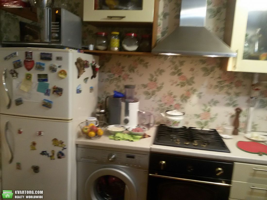 Sell 2-room apartment. Днепропетровск, Набережная Ленина — photo 2