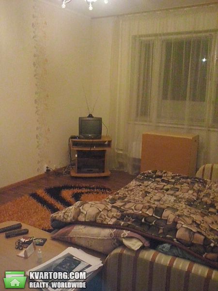 Sell 2-room apartment. Киев, маяковского — photo 1