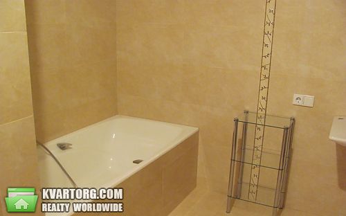 Rent out 3-room apartment. Киев, Бажана — photo 9