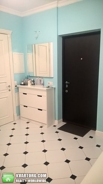 Sell 2-room apartment. Киев,  Ужвий — photo 2