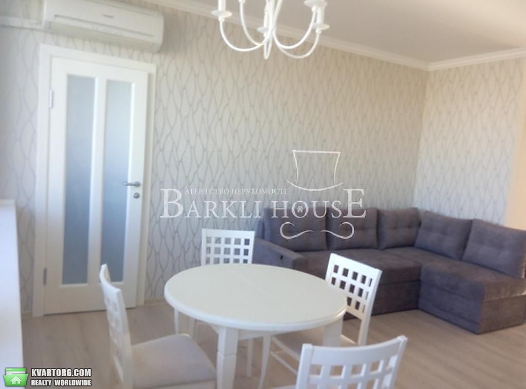 Rent out 3-room apartment. Киев,  Ирининская — photo 6