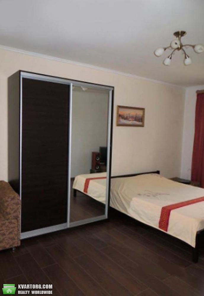 Sell 2-room apartment. Киев,  Саперно-Слободская — photo 4