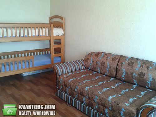 Rent out 2-room apartment. Киев, Петропавловская — photo 8