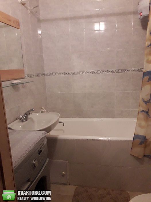 Sell 2-room apartment. Киев,  Набережно-Крещатикская — photo 10