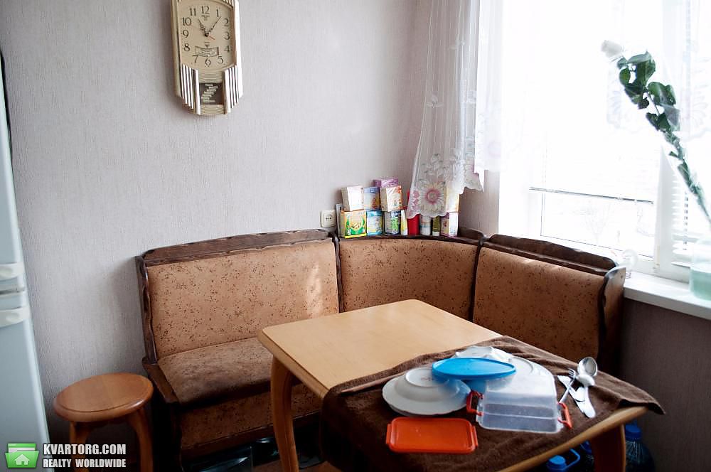 Sell 3-room apartment. Киев,  Приречная — photo 4
