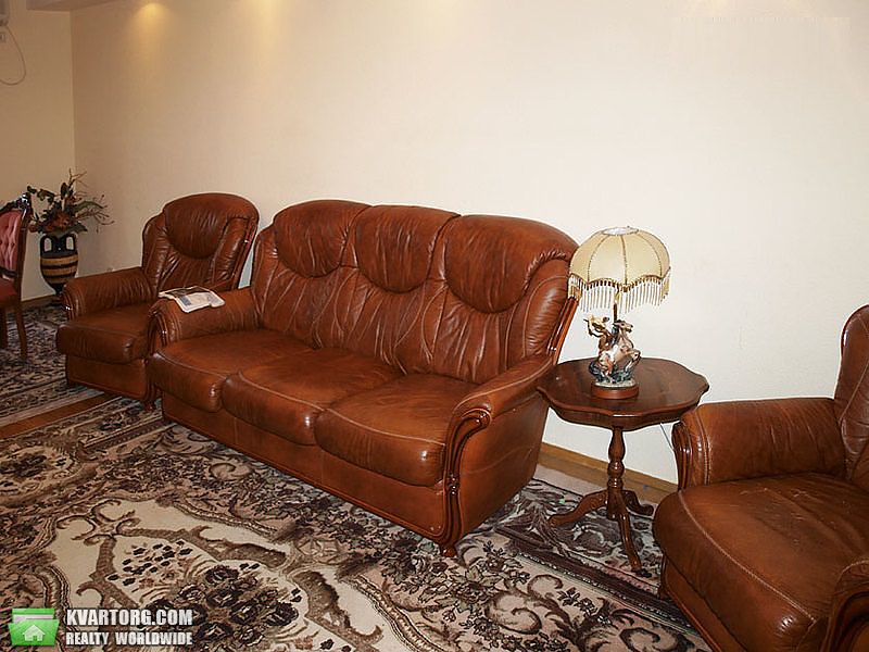 Sell 3-room apartment. Киев,  Срибнокильская — photo 2