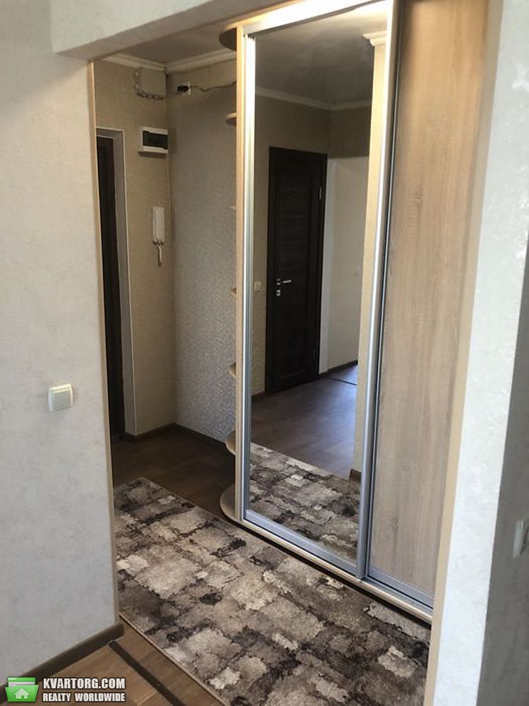 Rent out 1-room apartment. Днепропетровск,  Мира пр — photo 8