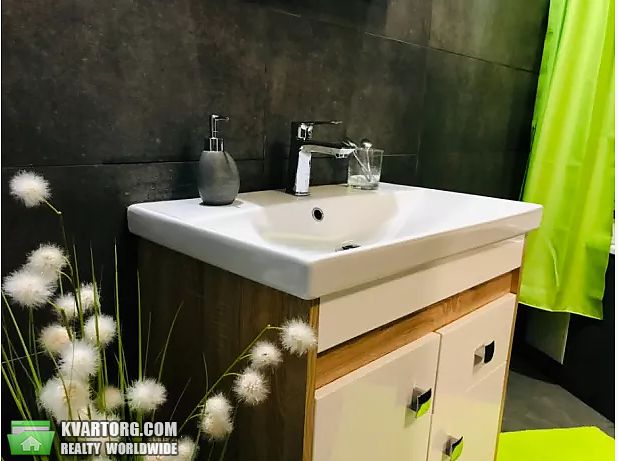 Rent out 1-room apartment. Киев, Маршала Конева — photo 3