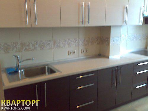 Rent out 2-room apartment. Киев,  Фрунзе — photo 1