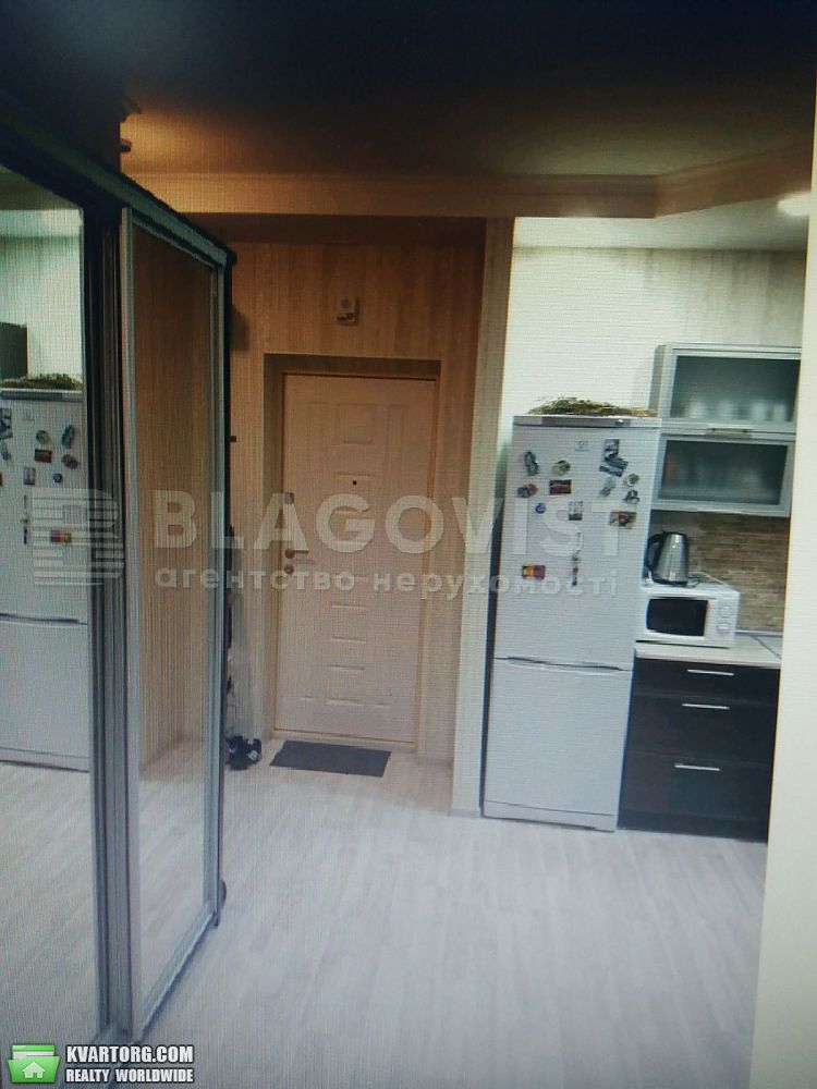 Sell 2-room apartment. Киев,  Ломоносова — photo 2