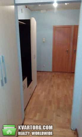 Rent out 2-room apartment. Киев,  Чавдар — photo 6