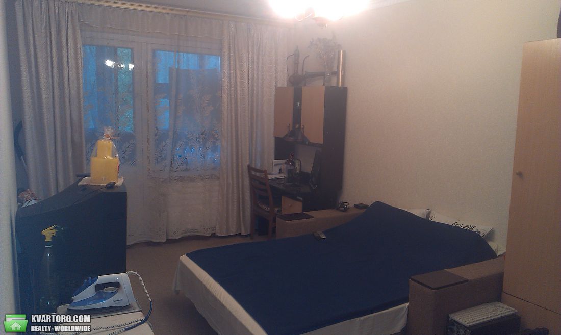 Sell 3-room apartment. Киев,  Захаровская — photo 3