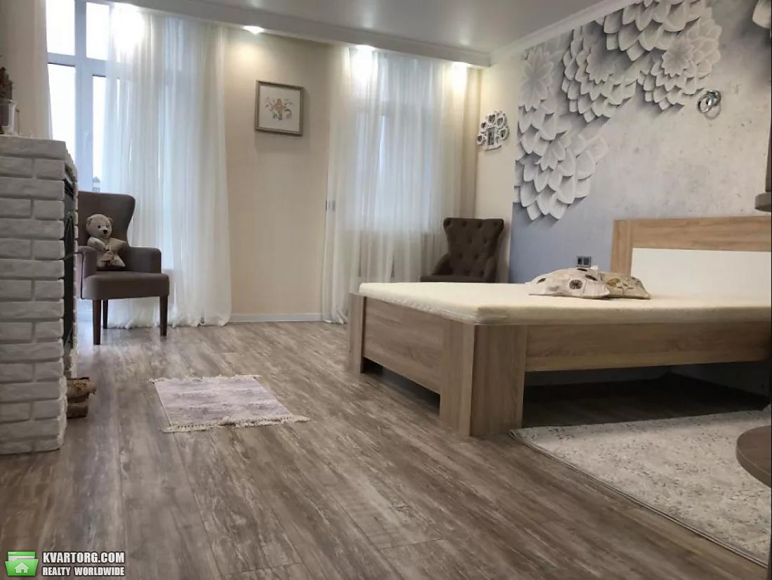Rent out 2-room apartment. Киев,  Рыбалко — photo 5