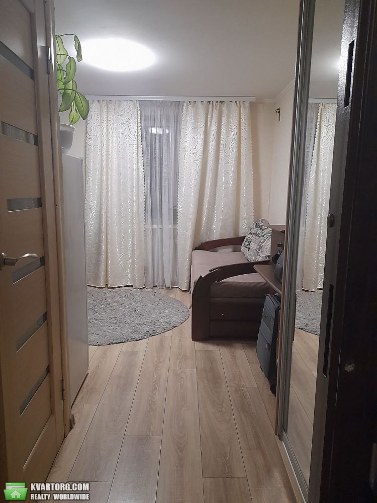 продам 1-комнатную квартиру