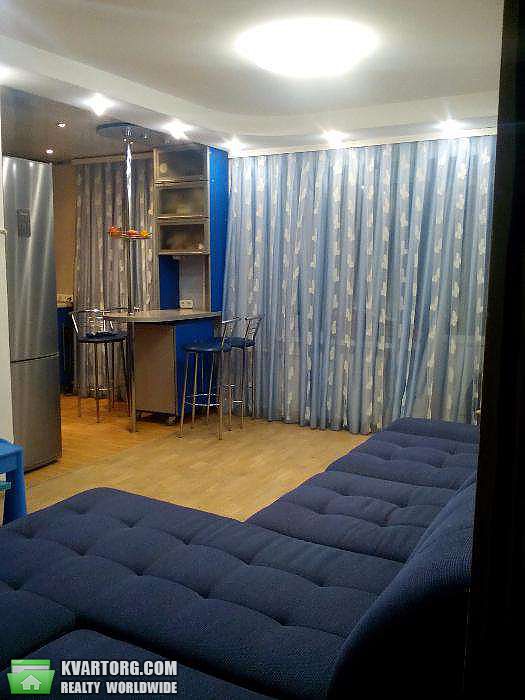 Sell 3-room apartment. Киев,  Труда бул — photo 3