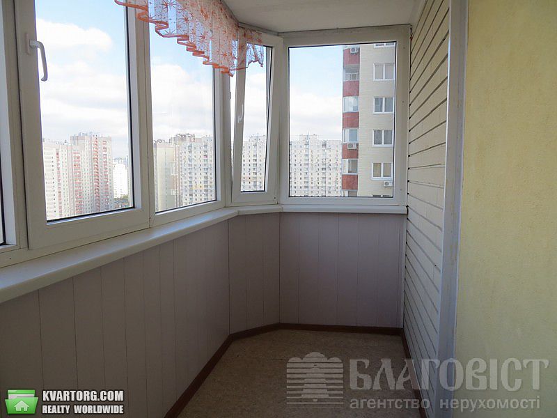 Sell 3-room apartment. Киев,  Урловская — photo 7