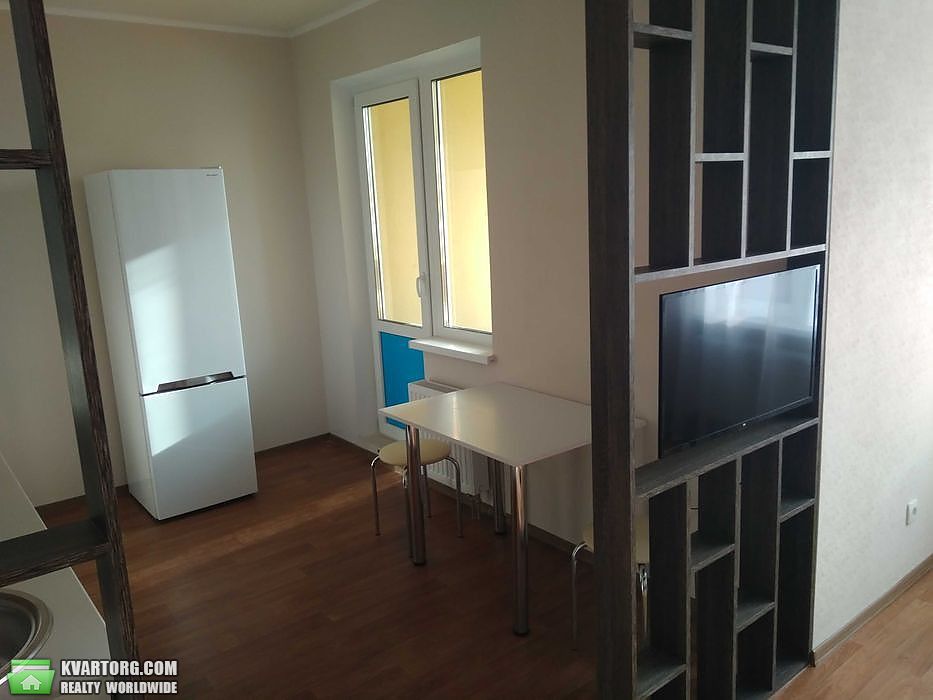 Rent out 1-room apartment. Киев,  Ломоносова — photo 4
