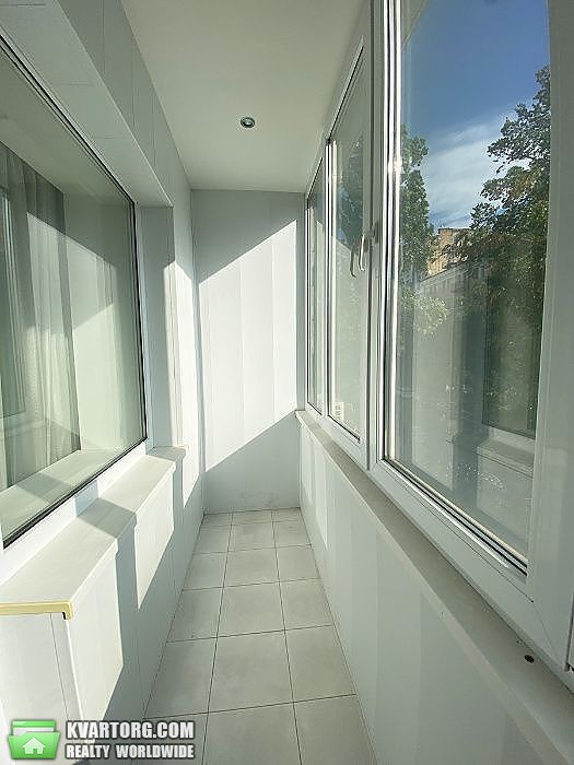 Sell 2-room apartment. Киев,  Тарасовская — photo 7
