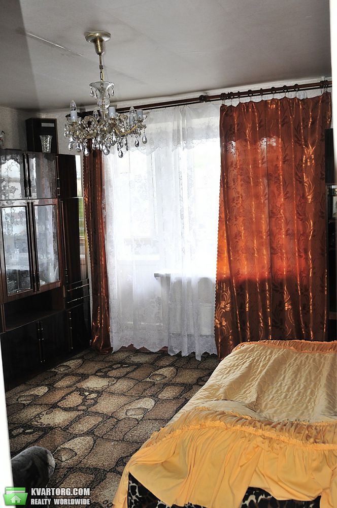 Sell 4-room apartment. Киев,  Захаровская — photo 4