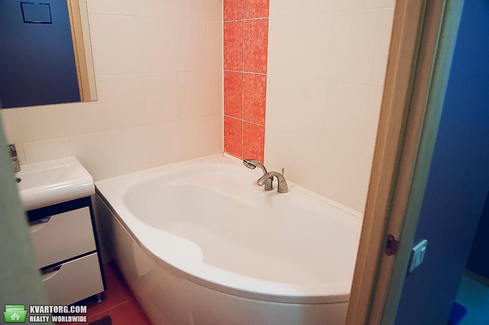 Sell 2-room apartment. Киев, Кириловская — photo 7