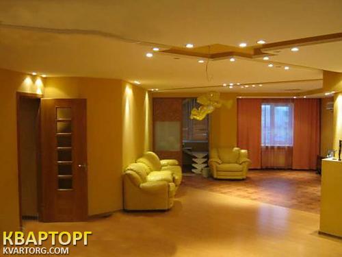 Sell 5-room apartment. Киев, Бажана — photo 1