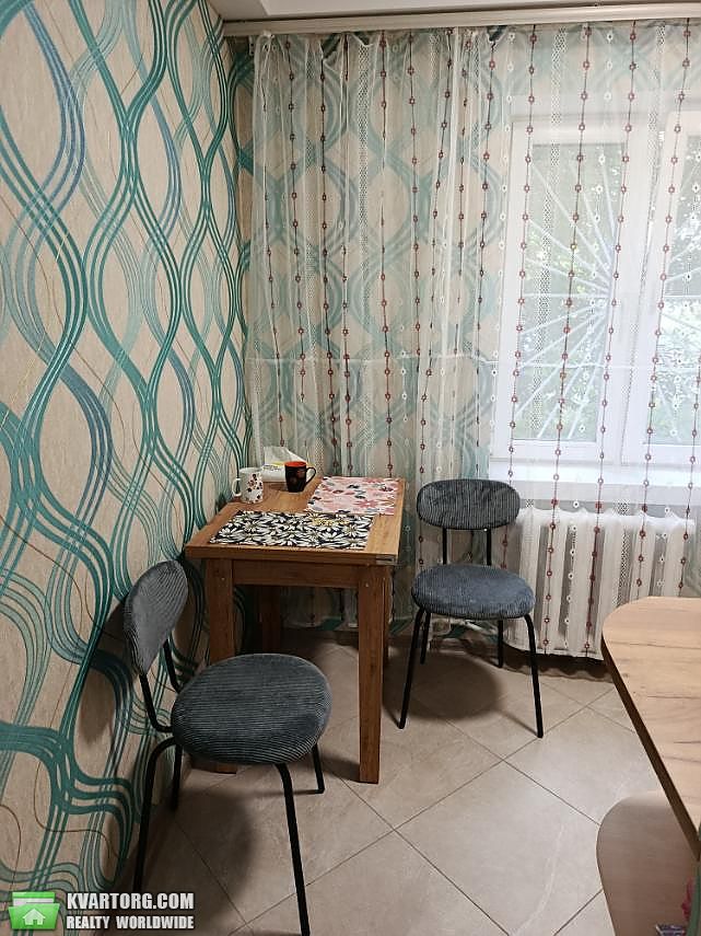 Rent out 1-room apartment. Киев, Ореста Левицького — photo 8
