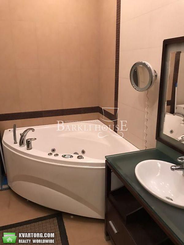 Rent out 2-room apartment. Киев,  Сечевых Стрельцов — photo 6