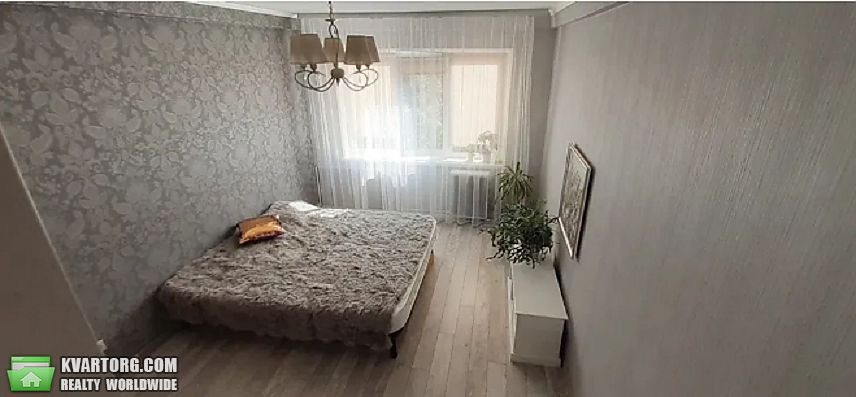 Sell 3-room apartment. Киев,  Саратовская — photo 2