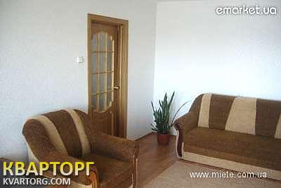 Rent out 2-room apartment. Днепропетровск, Московская — photo 1