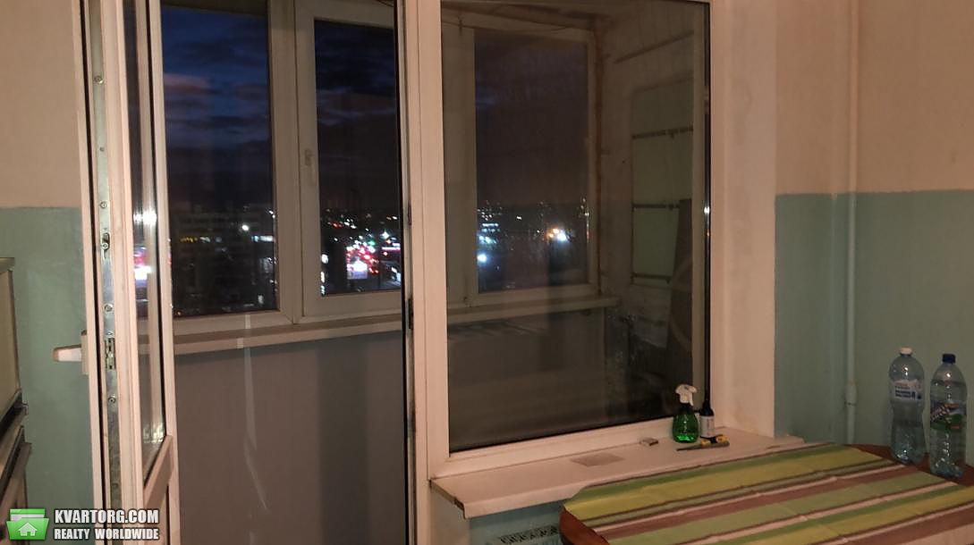 Sell 1-room apartment. Киев,  Зодчих — photo 5