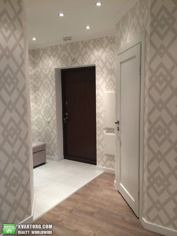 Rent out 2-room apartment. Киев, Патриарха Мстислава Скрып — photo 8