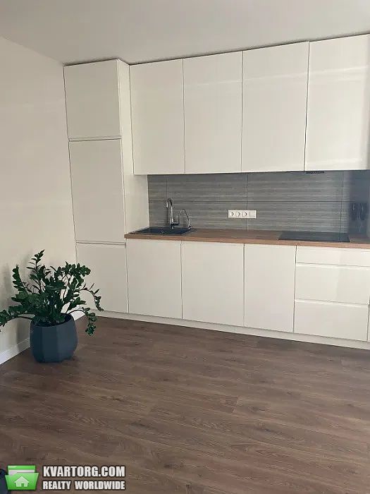 Sell 1-room apartment. Киев,  Соломенская — photo 4