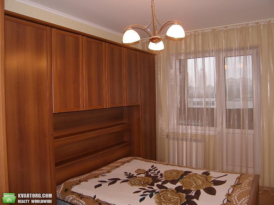Sell 2-room apartment. Киев,  Героев Днепра — photo 2