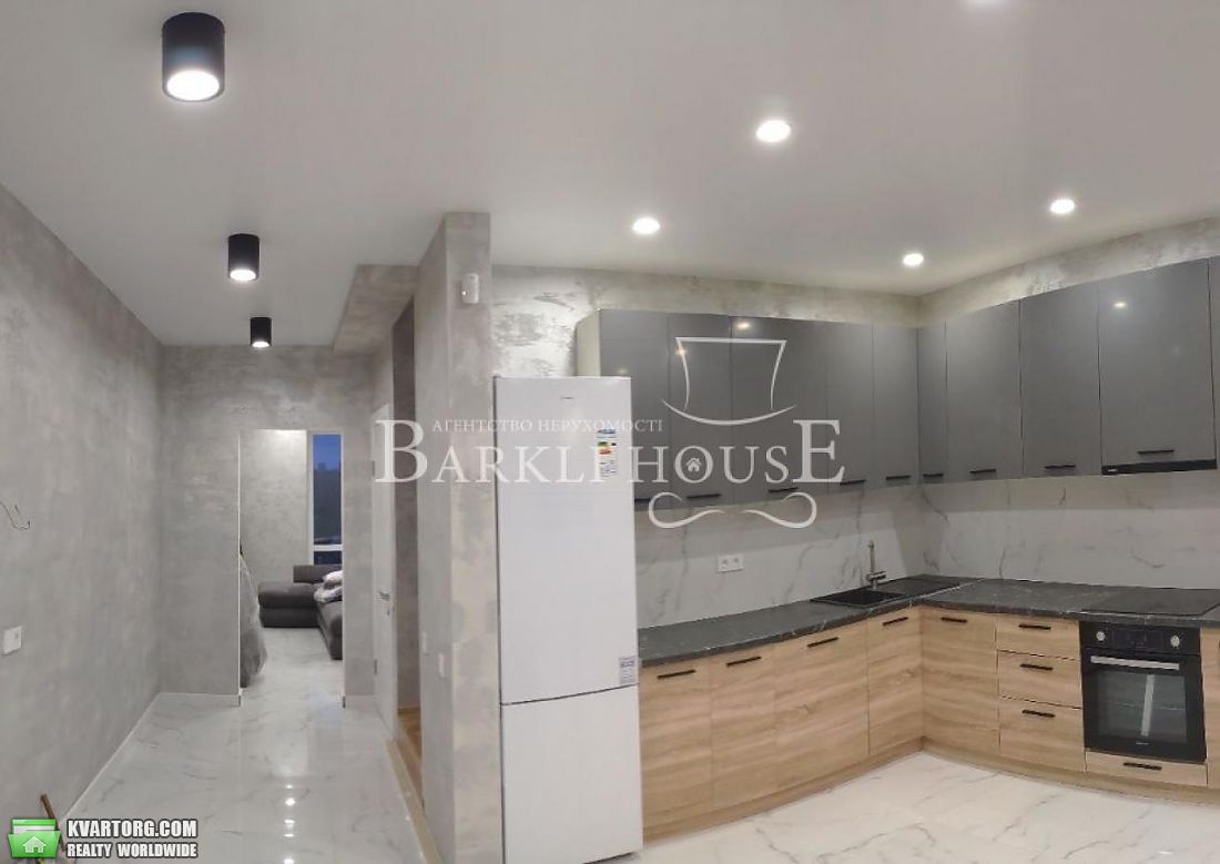 Rent out Townhouse. Киев,  Макаренко — photo 5