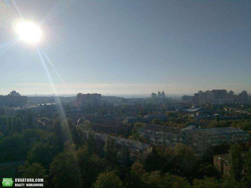 Rent out 2-room apartment. Киев, Коновальца — photo 9
