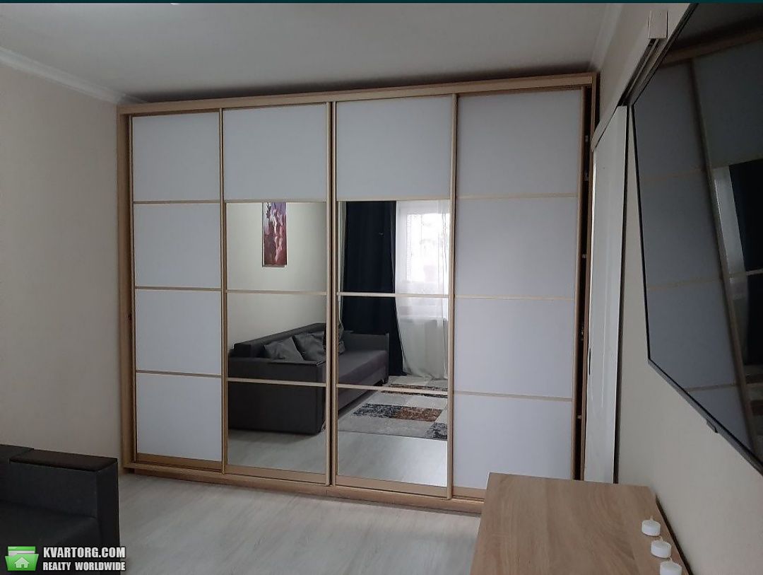 Sell 1-room apartment. Киев, Демеевская — photo 1