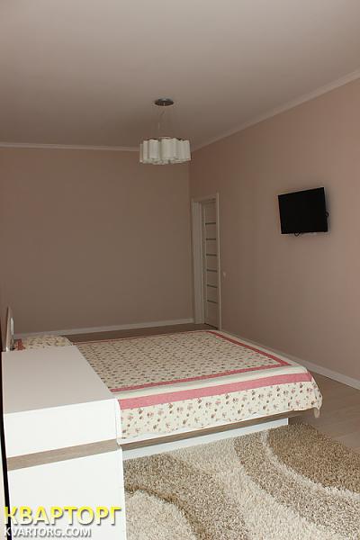 Rent out 2-room apartment. Киев, Оболонская наб — photo 5