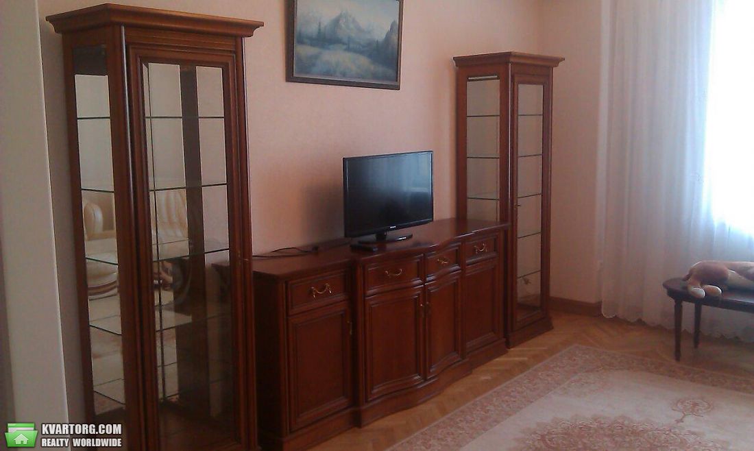 Rent out 3-room apartment. Киев,  Круглоуниверситетская — photo 3