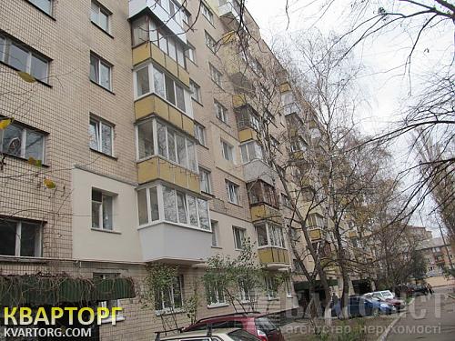 Sell 4-room apartment. Киев,  Дегтяревская — photo 2