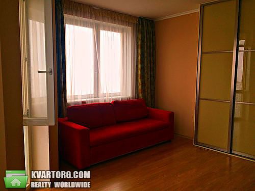 Rent out 2-room apartment. Киев,  Героев Сталинграда пр — photo 3
