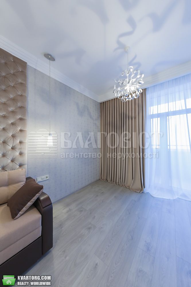 Rent out 3-room apartment. Киев,  Барбюса — photo 6