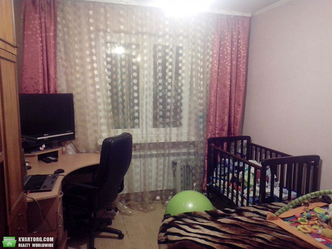 Sell 3-room apartment. Киев,  Симиренко — photo 2