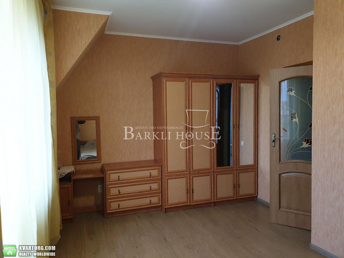 Rent out Townhouse. Киев,  Осенняя — photo 4