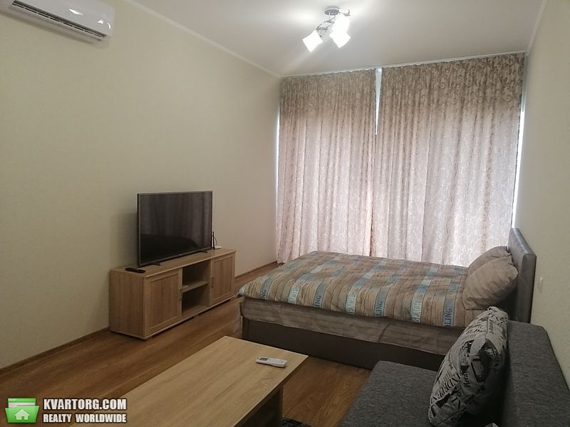 Rent out 1-room apartment. Киев,  Победы пр — photo 3