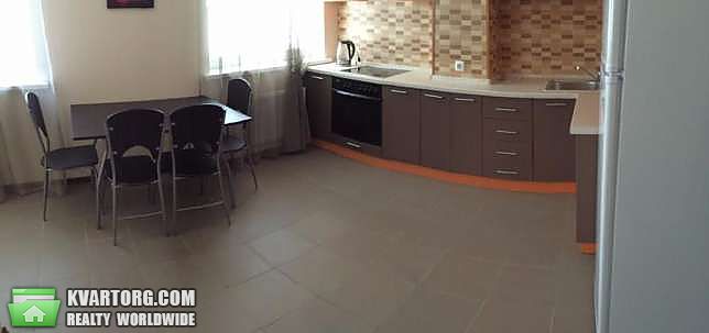 Rent out 3-room apartment. Киев,  Ямская — photo 3